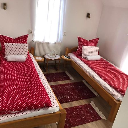 Hotel Tuende Vendeghaz Vistea Zewnętrze zdjęcie