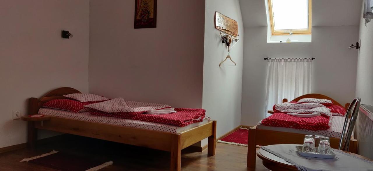 Hotel Tuende Vendeghaz Vistea Zewnętrze zdjęcie
