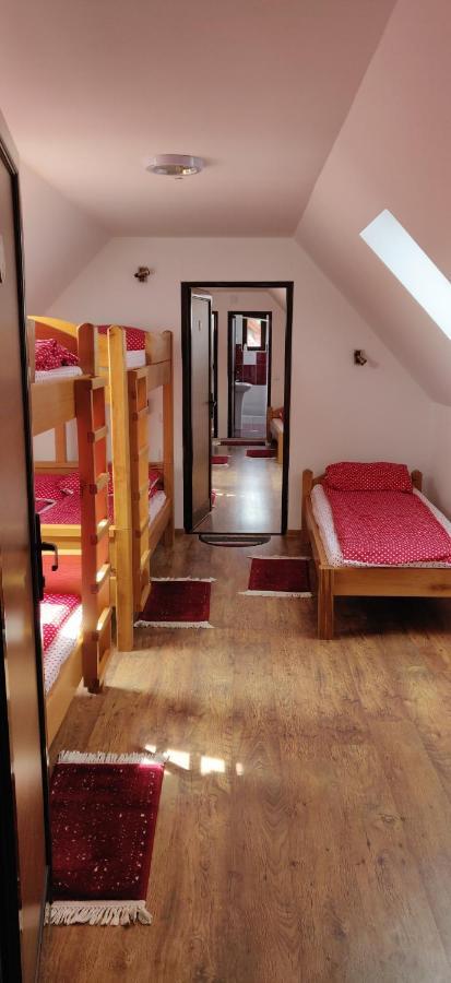 Hotel Tuende Vendeghaz Vistea Zewnętrze zdjęcie