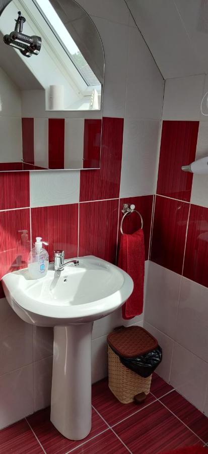Hotel Tuende Vendeghaz Vistea Zewnętrze zdjęcie