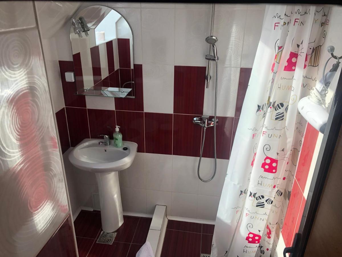 Hotel Tuende Vendeghaz Vistea Zewnętrze zdjęcie