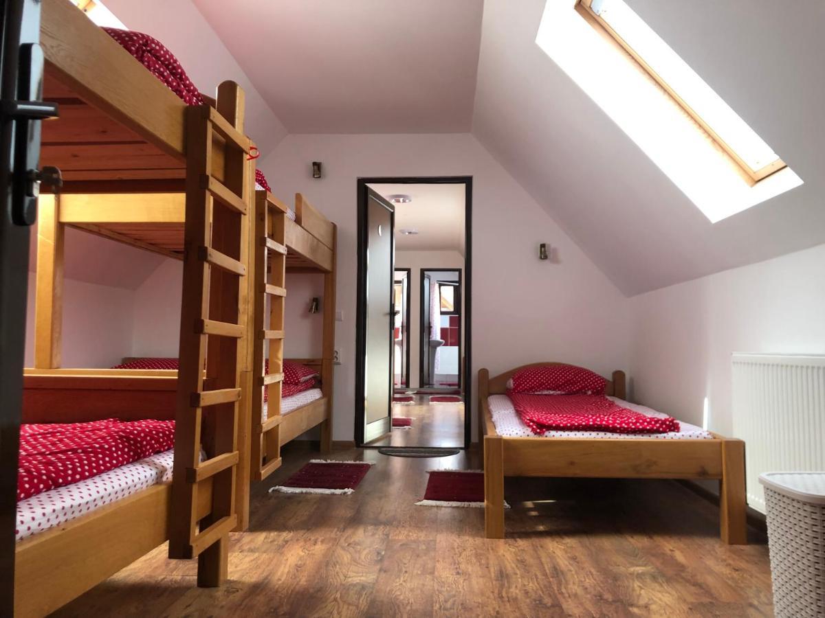 Hotel Tuende Vendeghaz Vistea Zewnętrze zdjęcie