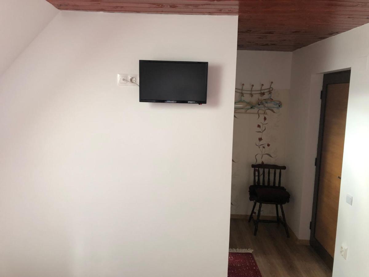 Hotel Tuende Vendeghaz Vistea Zewnętrze zdjęcie